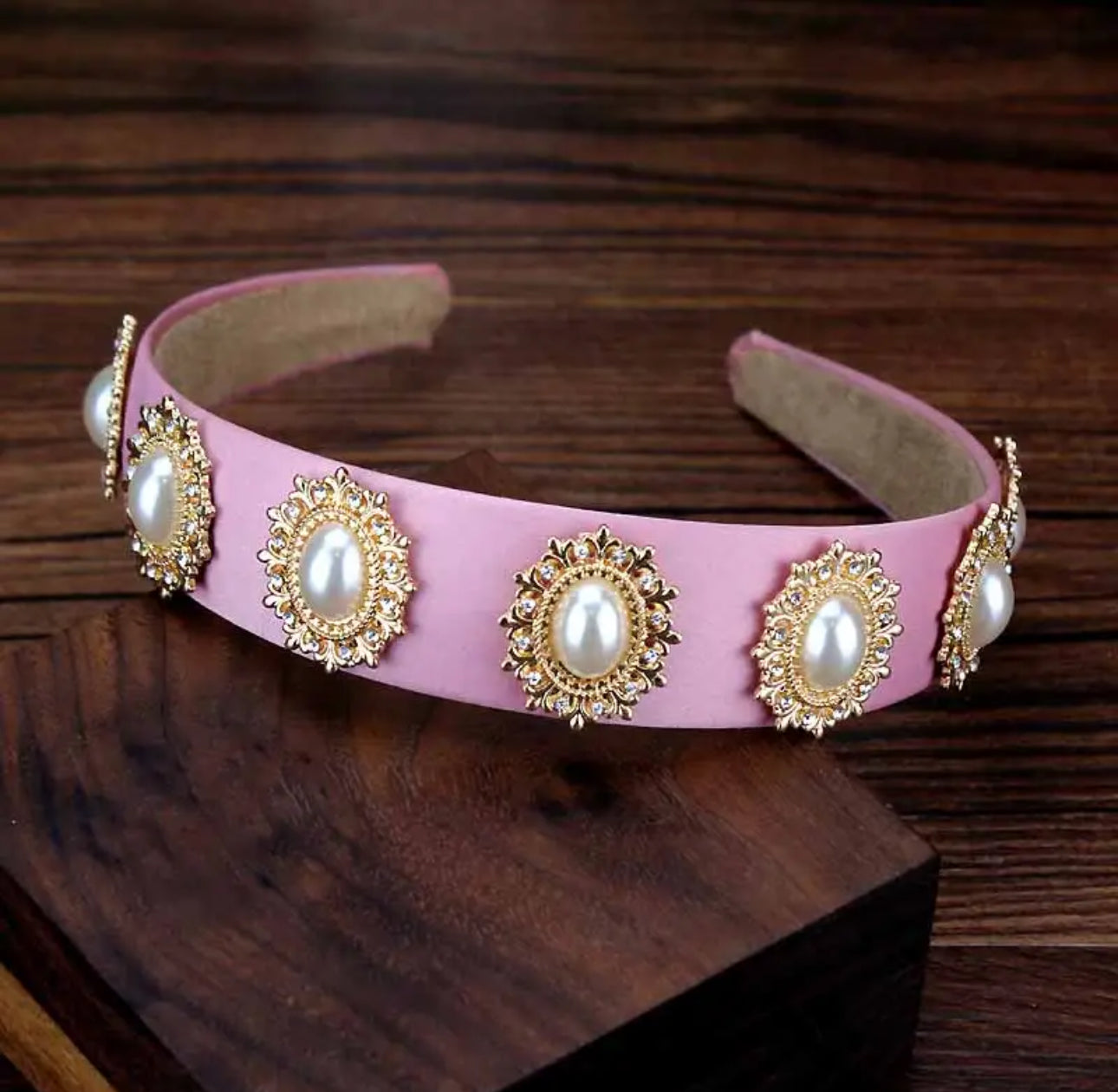 Remi Pearls Headband