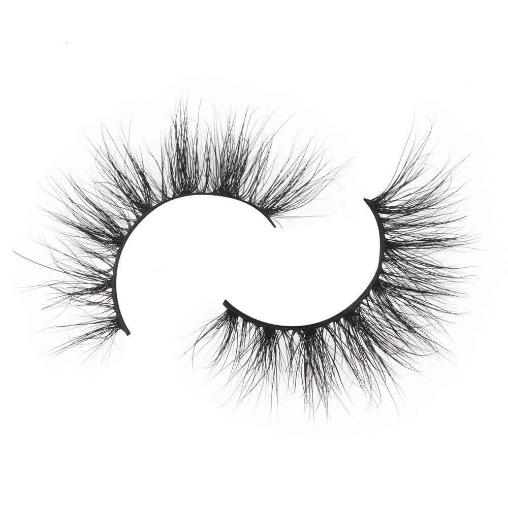 Lash Style: 143