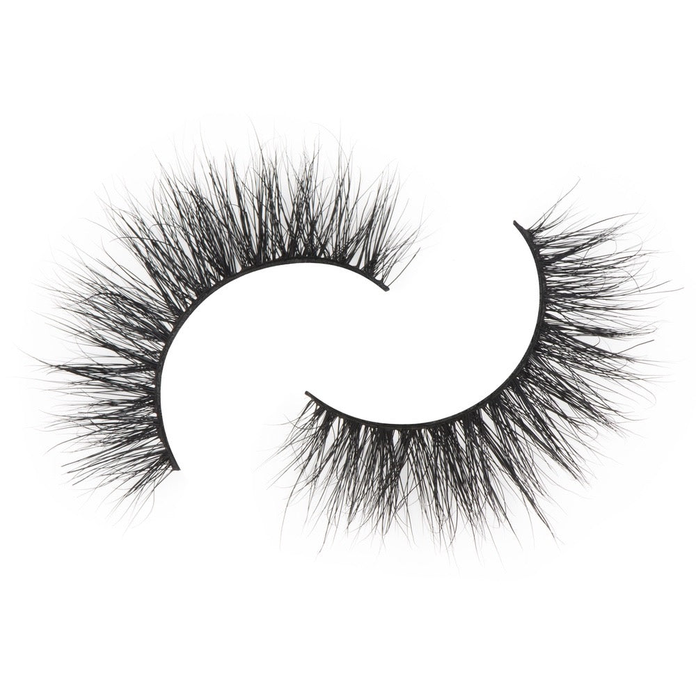Lash Style: Luna