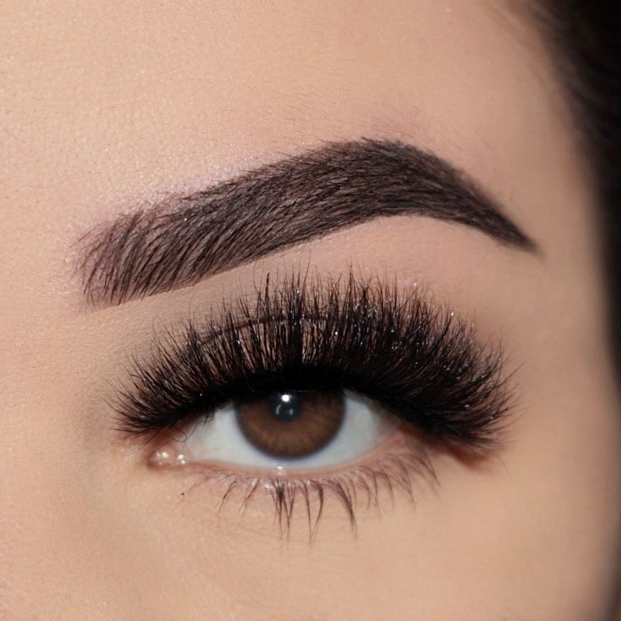 Lash Style: XOXO