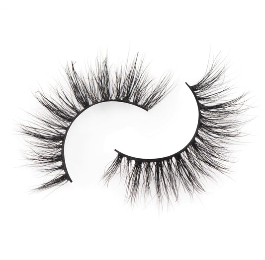 Lash Style: Mia