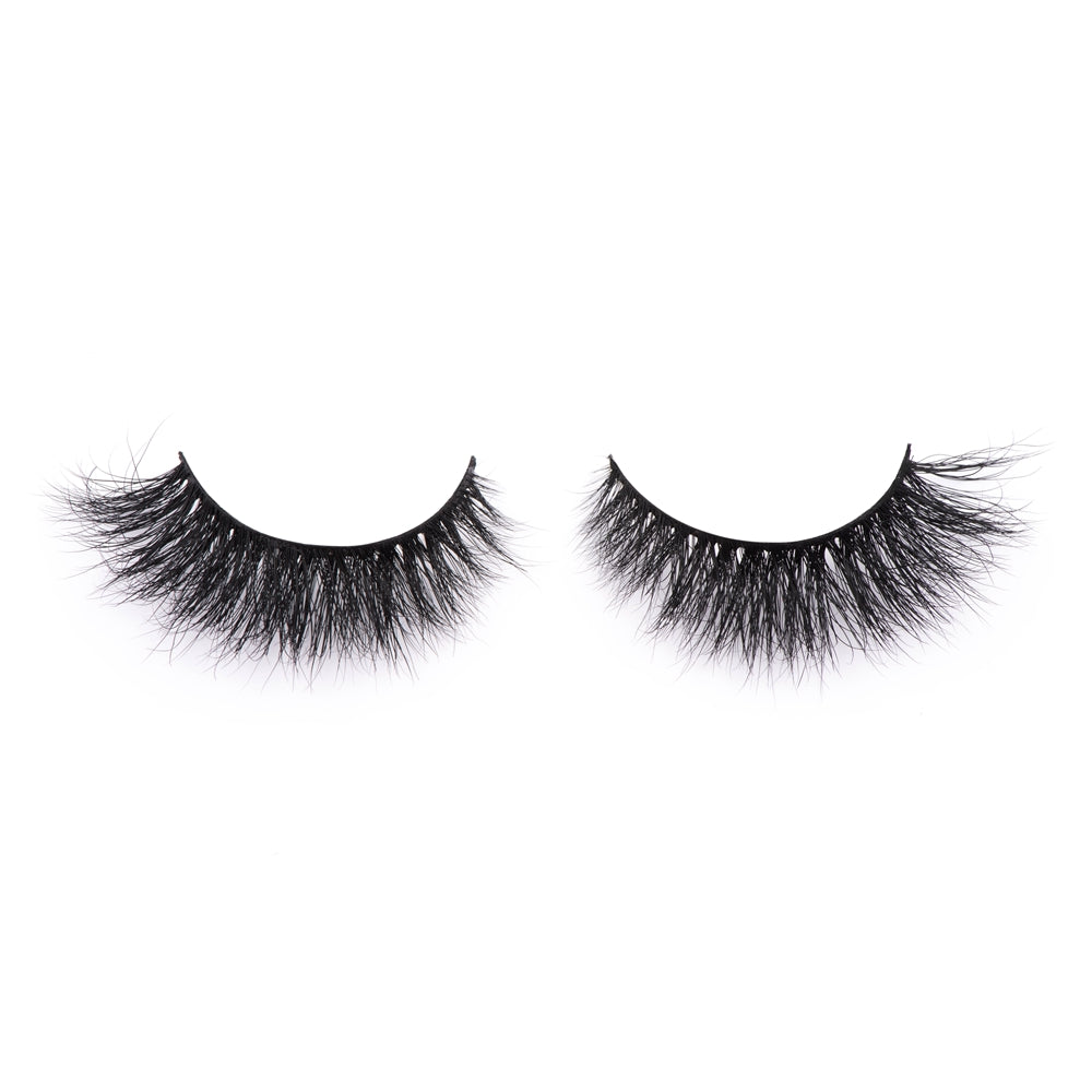 Lash Style: Honey