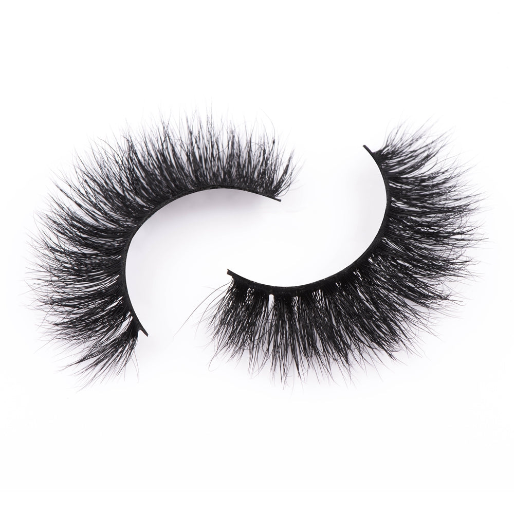 Lash Style: XOXO
