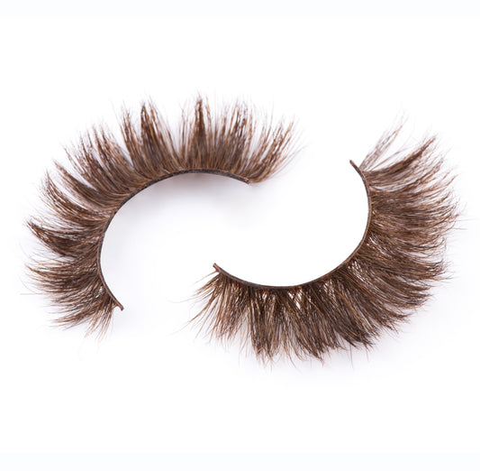 Lash Style: Brat (Brown)