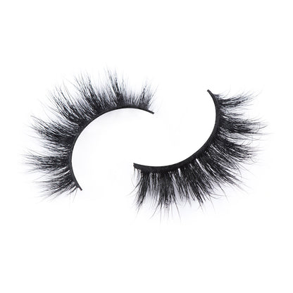 Lash Style: Camila